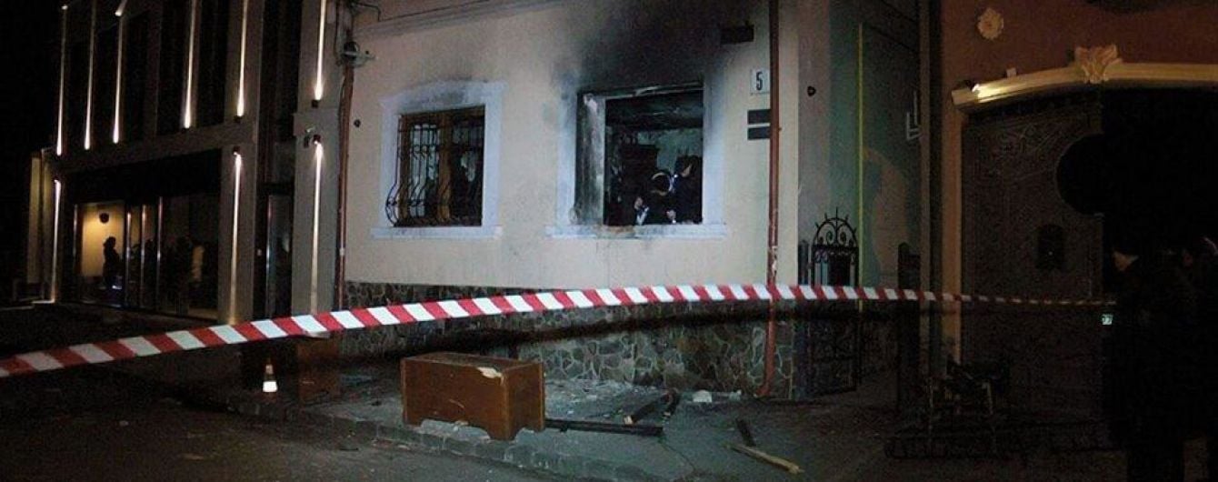 Підпал угорського культурного центру на Закарпатті замовив німецький журналіст-неонацист