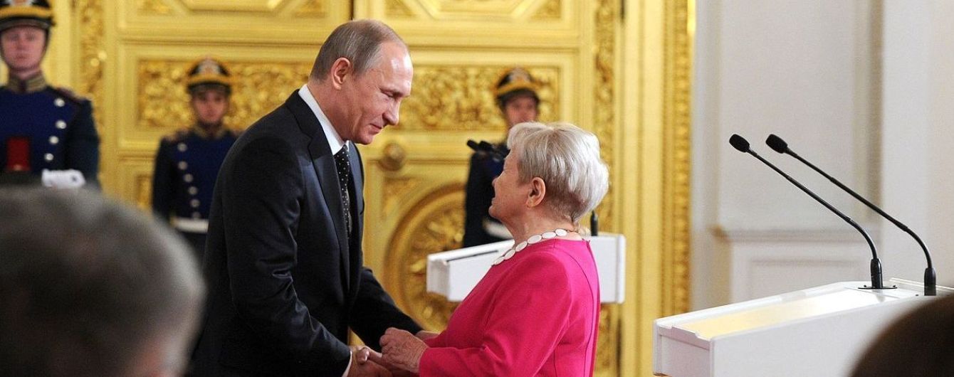 Поблагодарила за Крым: в базу "Миротворца" попала известная российская композитор