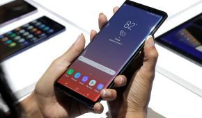 Мощная батарея, игра Fortnite и стилус новой серии: Samsung представила смартфон Galaxy Note 9