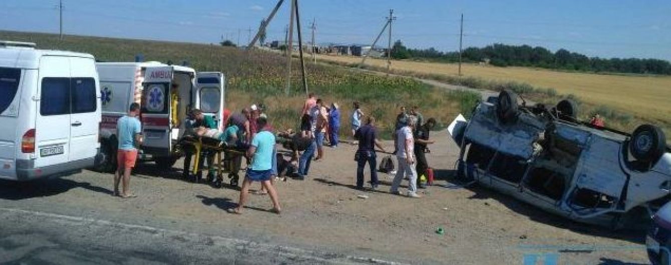 ДТП із загиблими дітьми на Запоріжжі: поліція затримала водія вантажівки, яка протаранила маршрутку
