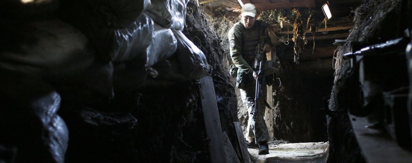 Ситуація на Донбасі: понад 40 обстрілів бойовиків та двоє поранених українських бійців