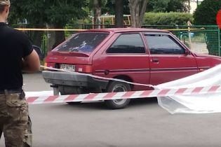 В Госгеокадастре сообщили об угоне авто, на котором бежали убийцы "Сармата"