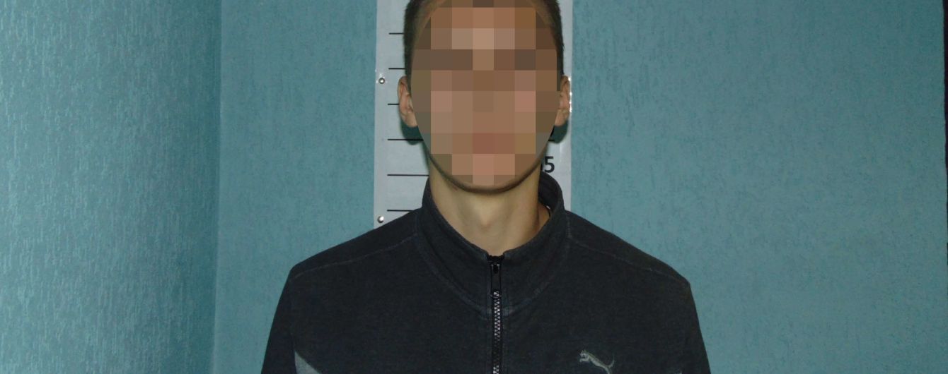 Киевлянин получил три года лишения свободы за нападение на патрульного полицейского