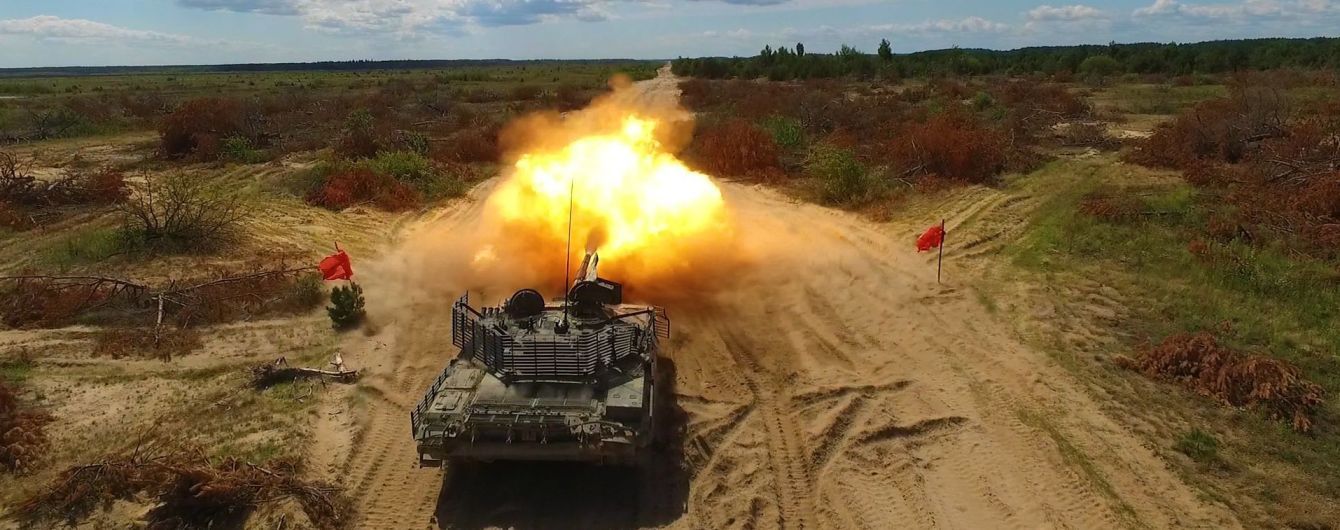 Под Москвою на играх горел иранский танк Т-72