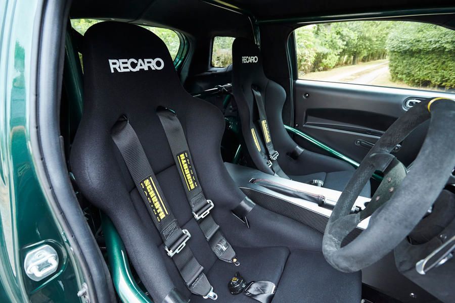 Aston Martin V8 Cygnet