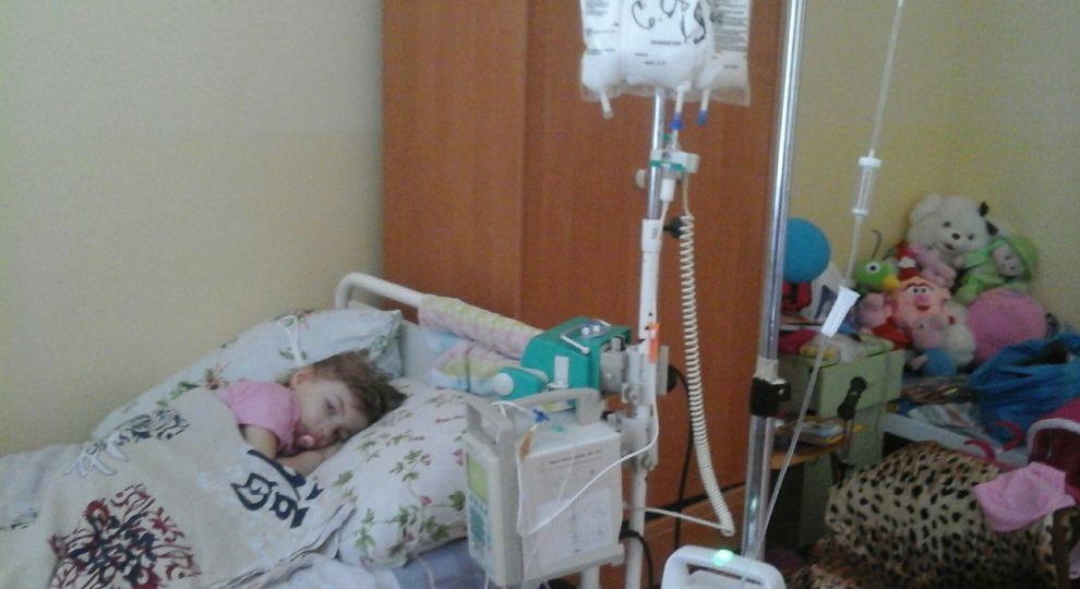 Дороге лікування може врятувати життя 3-річної Улянки