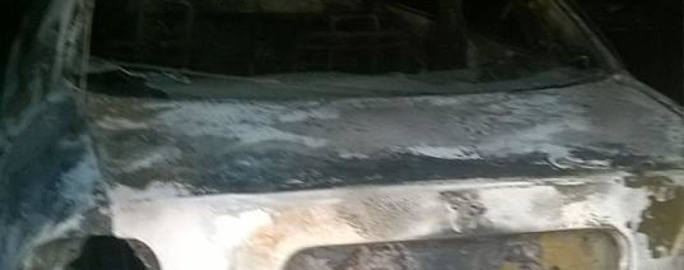 На Сумщине сожгли авто депутата – она объяснила это местью за разоблачение коррупционных схем