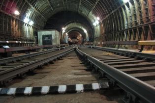 Кличко дал старт строительству метро на Виноградарь