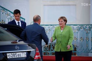 Меркель і Путін обговорили Керченську кризу та транзит газу Україною
