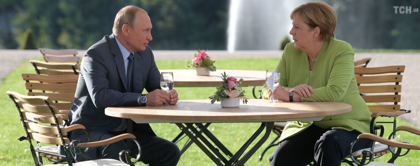 В Германии завершились 3-часовые переговоры Меркель и Путина: о чем они говорили