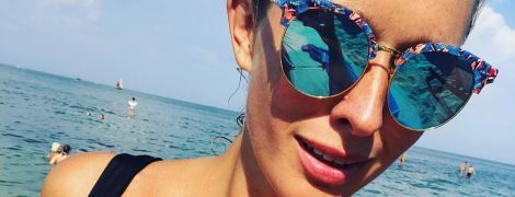 Знову відпочиває: Катя Осадча з'явилася перед шанувальниками в незвичайному купальнику