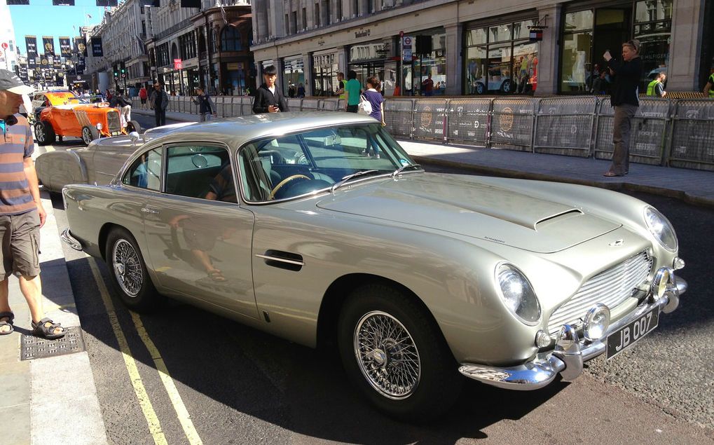 Aston Martin DB5