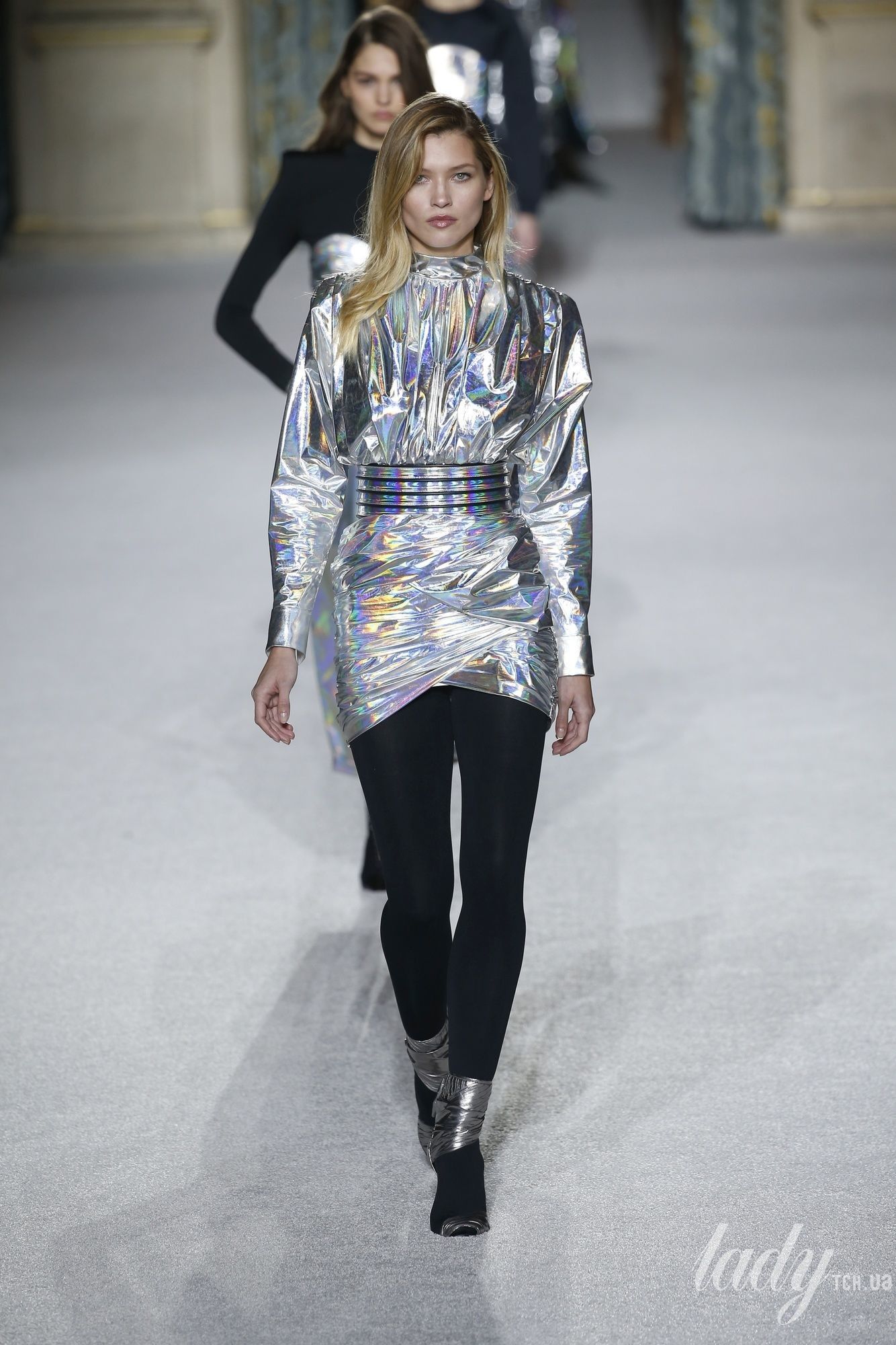Коллекция Balmain прет-а-порте сезона осень-зима 2018-2019_86