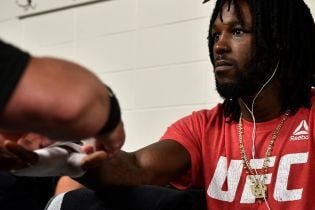 Боец UFC спровоцировал масштабное ДТП, в результате которого погибли две женщины