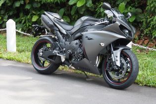 Спортбайк Yamaha везли в Украину, как "личные вещи"
