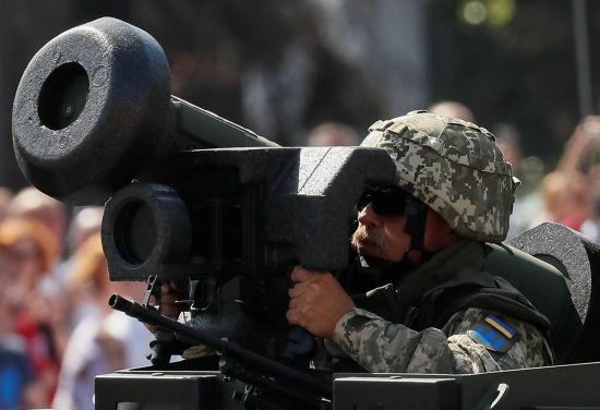 Волкер анонсував нові поставки зброї Україні найближчим часом