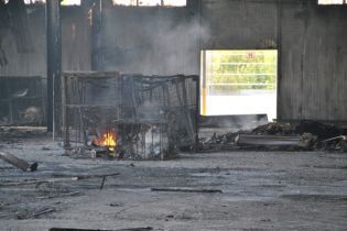 "Нова пошта" відновила роботу в Мукачеві після нищівної пожежі