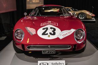 Шістдесятирічний Ferrari продали за рекордну вартість