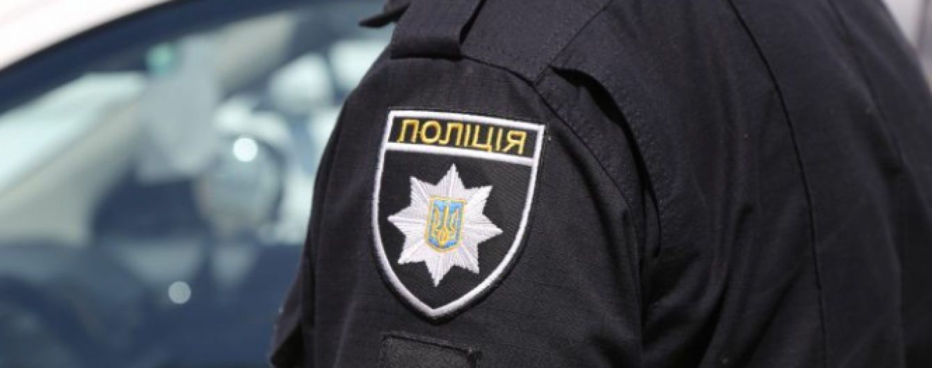 В Одессе облили краской билборды кандидата в президенты, полиция ищет злоумышленников