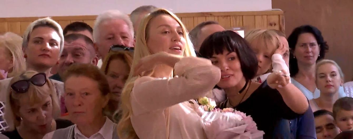 С Днем знаний: Полякова, Мейхер, Федишин и другие звезды отпраздновали 1 сентября
