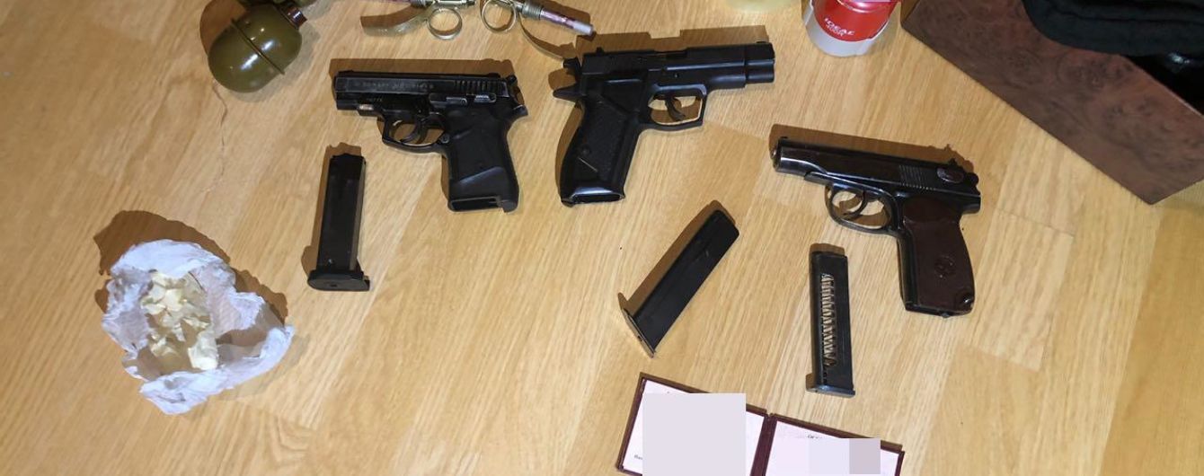 Поліція затримала одного з нападників на охоронця столичного ринку