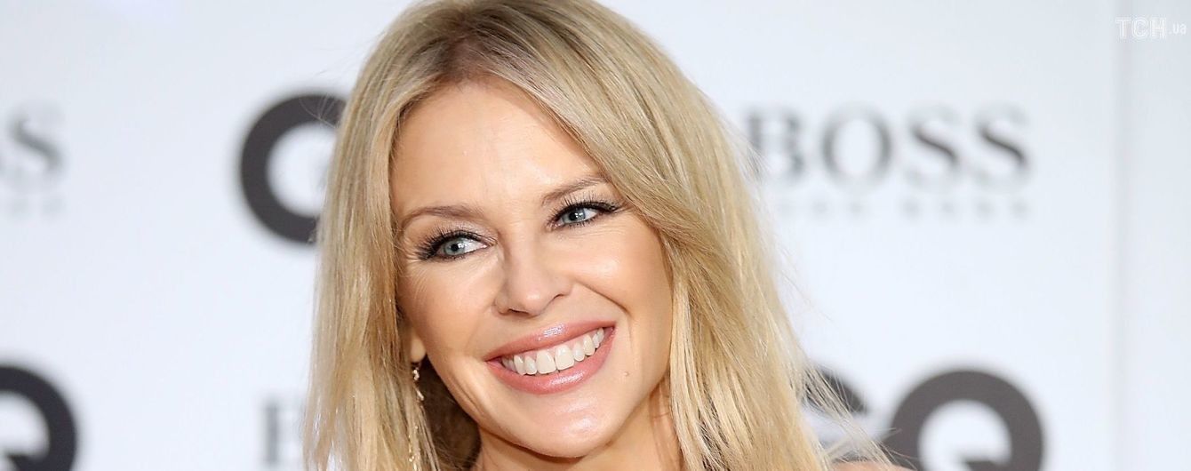 50-летняя Кайли Миноуг впервые вышла в свет с новым бойфрендом