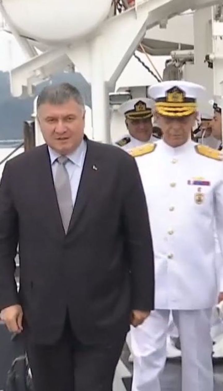 Аваков разом з турецькими колегами проінспектували протоку Босфор на наявність нелегальних суден