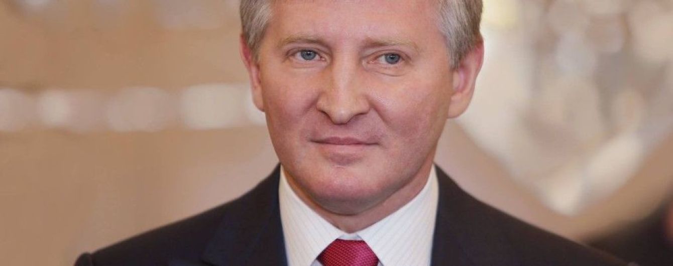Ахметов пошел на мировое соглашение в споре за "Укртелеком"