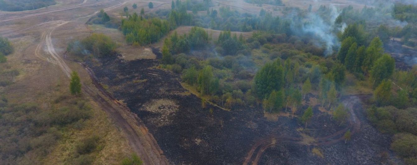 На Полтавщине вторые сутки масштабно горят торфяники