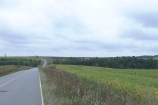 Кропивницький задихається від смороду: ймовірну причину знайшли у полі