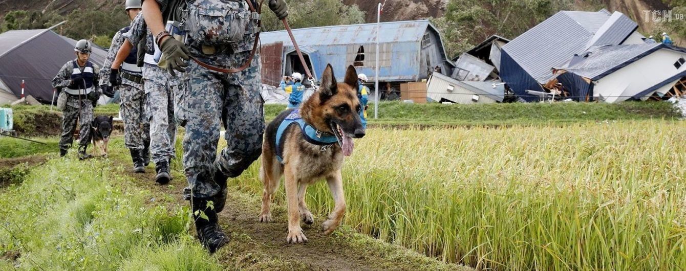 В Китае произошло землетрясение: разрушены десятки домов, есть пострадавшие