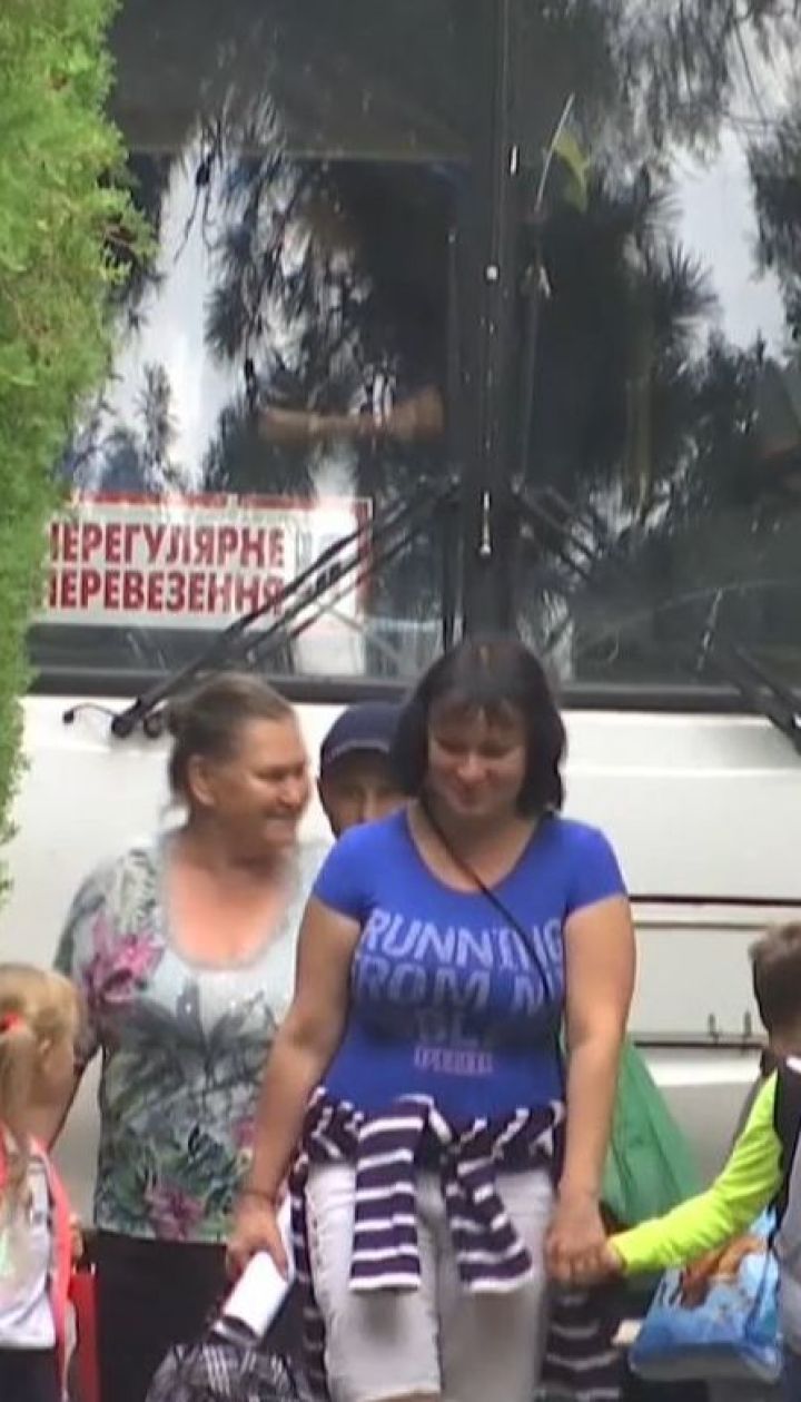 Из сел, расположенных на админгранице с оккупированным Крымом, вывезли полтысячи школьников