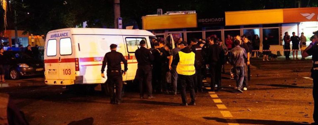 В Одесі після ДТП перекрили рух на Фонтанській дорозі