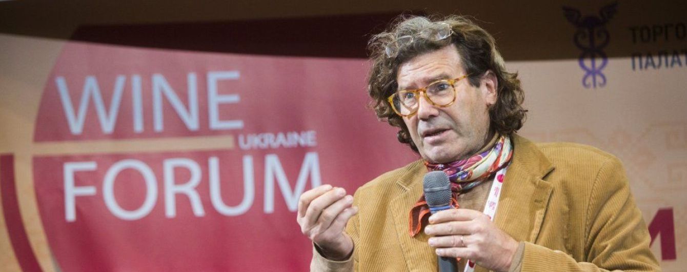 Вино с привкусом пепла: на Одесщине французу-виноделу 16 лет намеренно поджигают виноградники