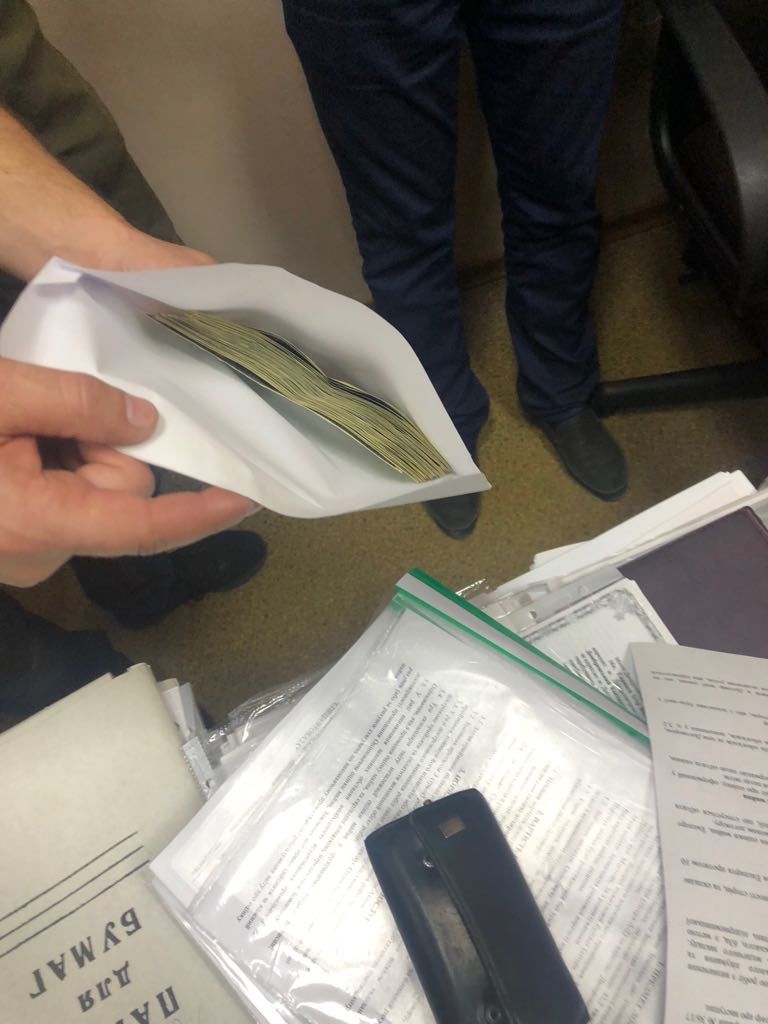 Хабар для депутат облради Дніпра