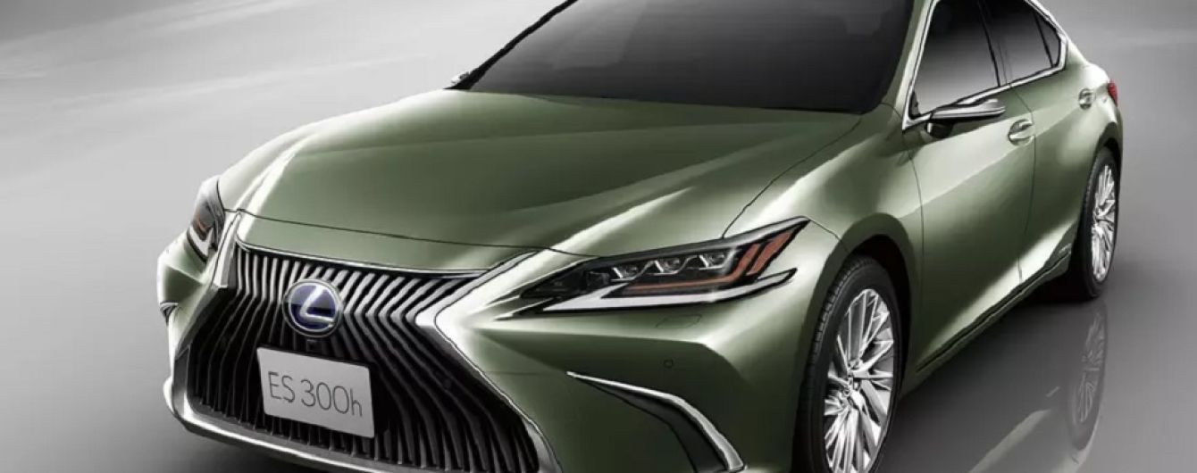 Lexus підключить систему віртуальної реальності в дзеркалах заднього огляду