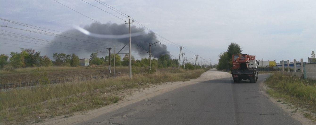 В России вспыхнул пожар на химическом предприятии, есть погибший