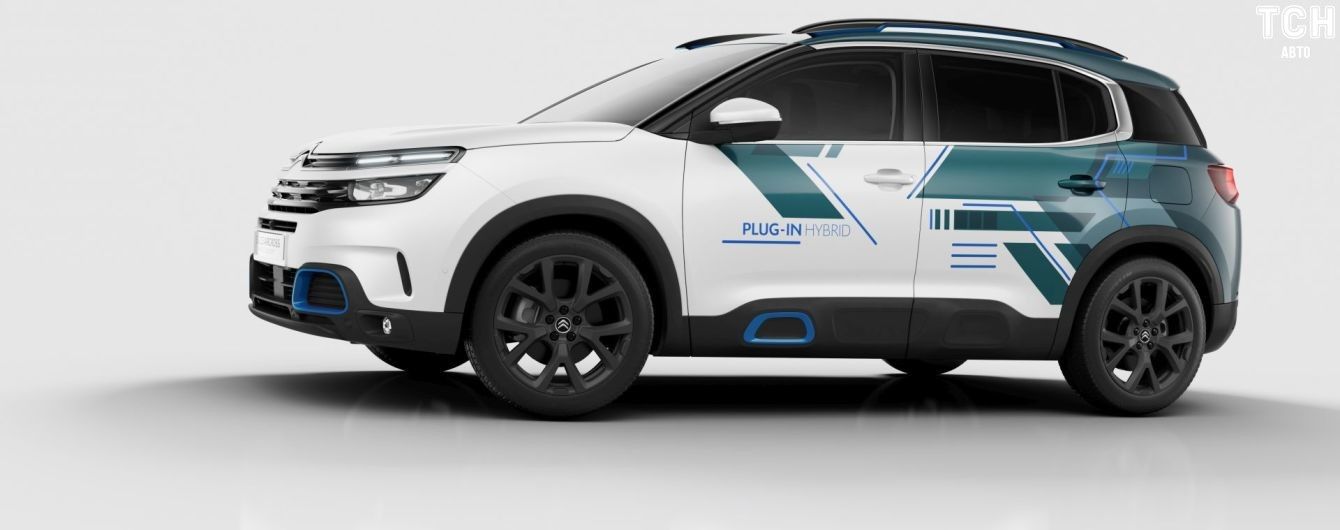 Citroen встановить у великий кросовер гібридний привід