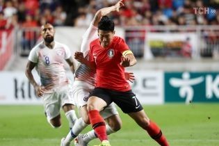 Футболист сборной Южной Кореи совершил финт, от которого сопернику должно быть стыдно