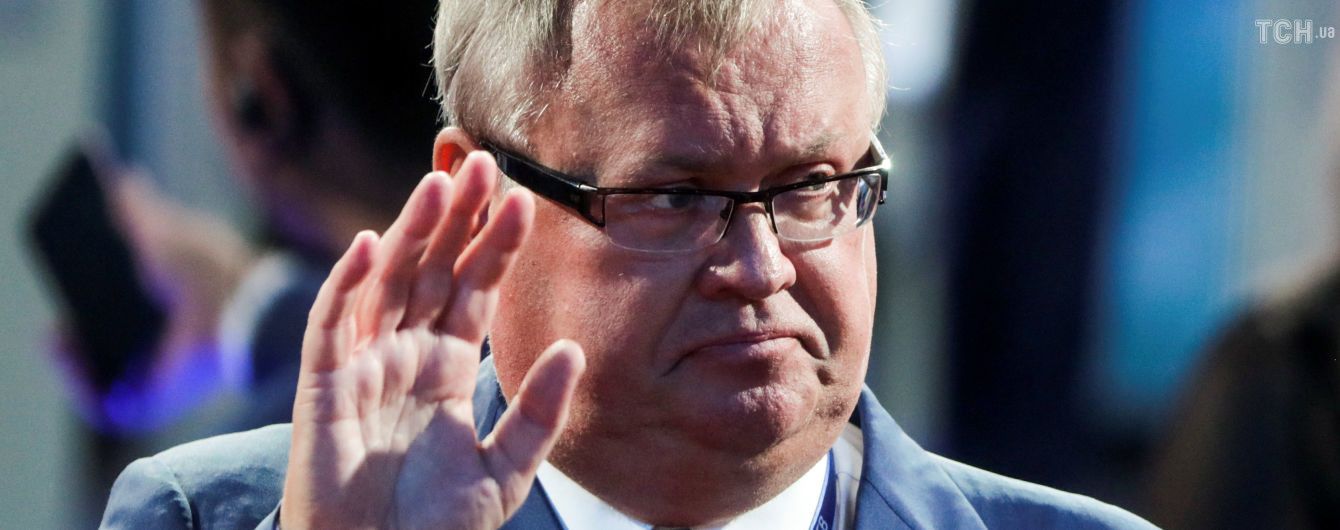 "Піти від долара неможливо", – глава ВТБ про можливу відмову Росії від американської валюти