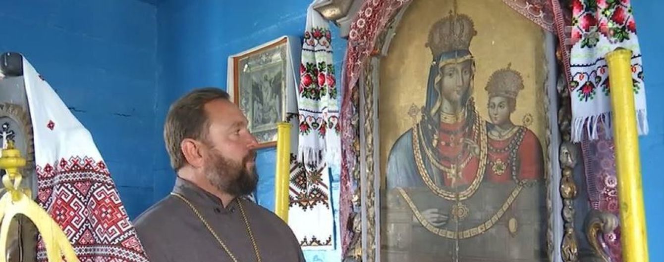 На Волыни нашли икону Богородицы с ожерельем, которую вероятно реставрировал Шевченко
