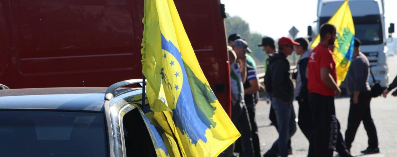 "Евробляхеры" устроили акцию протеста на границе с Беларусью