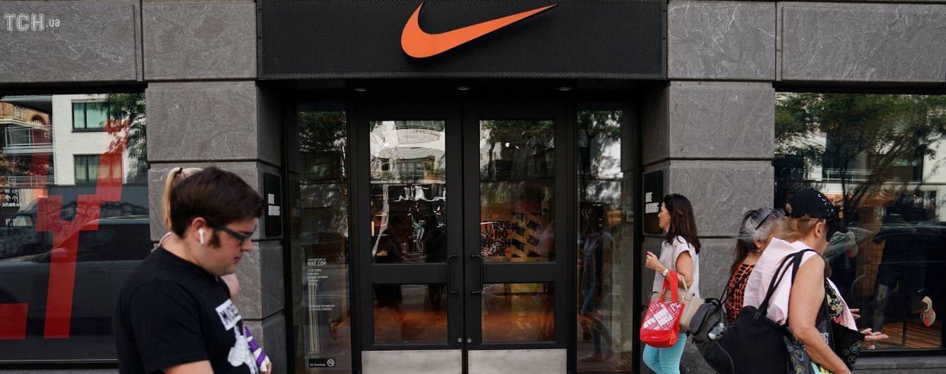 "Just do business". Суперечлива реклама Nike спричинила бум продажів та рекордну вартість акцій