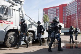 У Росії чоловік обстріляв екіпаж Росгвардії, є поранені