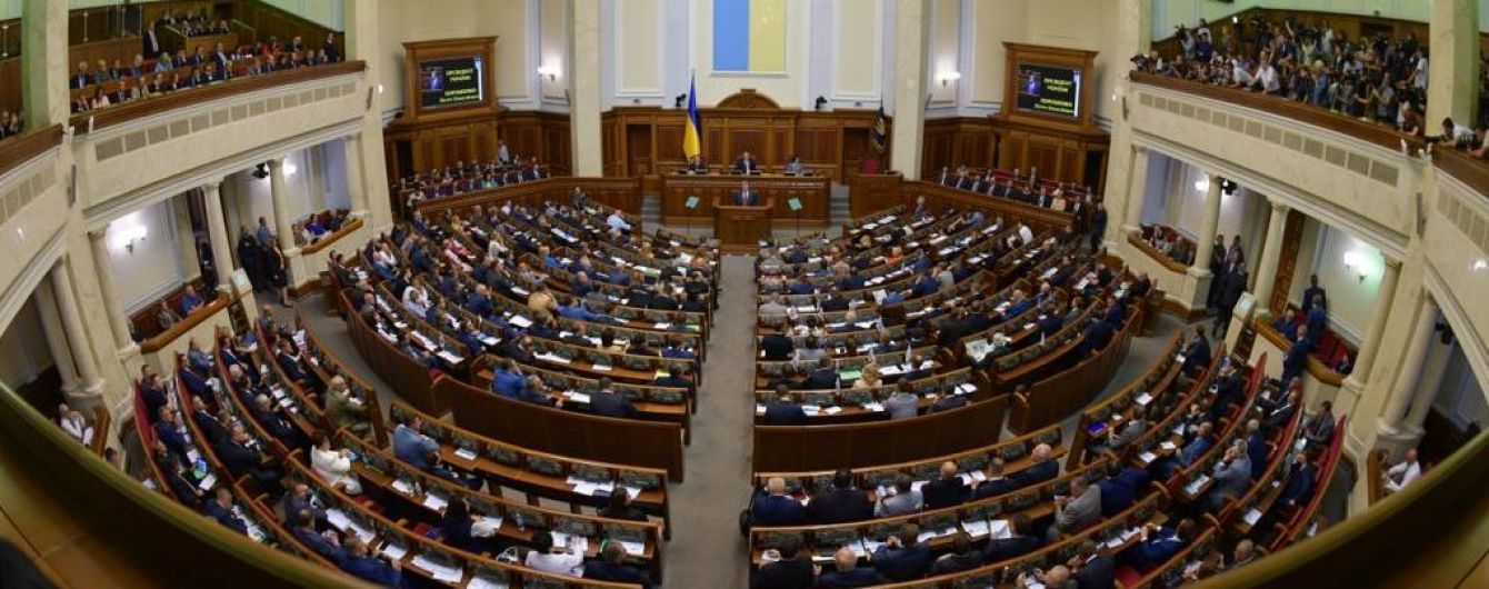 Штрафи за відповіді не українською та окремий уповноважений: що готує українцям новий мовний закон