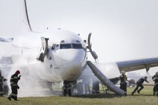 Пожежа на борту літака і аварійна посадка: в аеропорту "Бориспіль" провели масштабні тренування