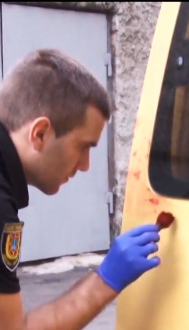 В Одесі затримали чоловіків, які зі стріляниною пограбували двох інкасаторів