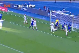 Динамо – Десна – 1:0. Видео гола Бурды