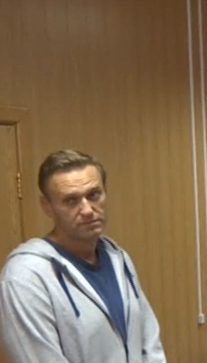Навального задержали сразу после выхода из-под ареста