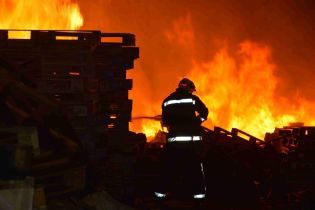 На Харківщині під час пожежі загинули 17-річна мати і її маленький син